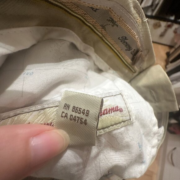 EUC Vintage Tommy Bahama 100% silk pants - Picture 12 of 13